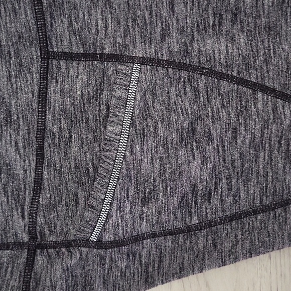 🛍Athleta Womens XS Relay Tight‎ 2.0 Heather Grey Leggings Stretch Athletic Gym - Picture 8 of 9